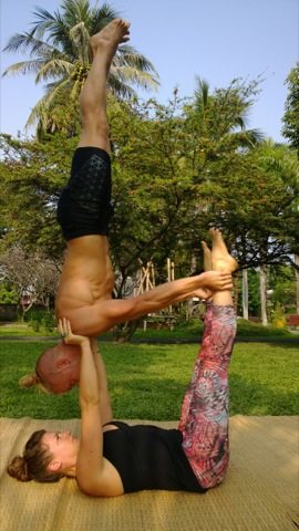 Partner Acrobatics Manual - Shoulderstands - Partner Acrobatics